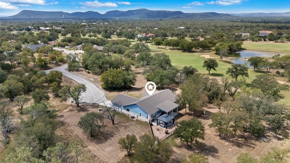 Photo of 141 Eagle Point Cove