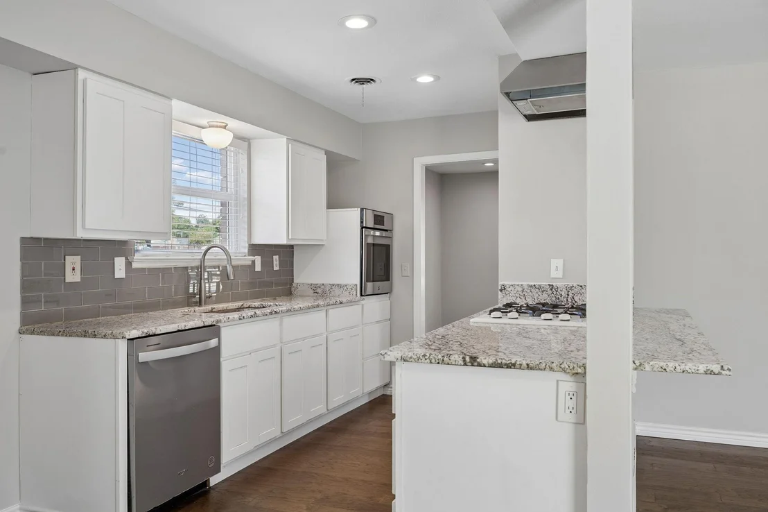 Photo of 1239 Evergreen Drive