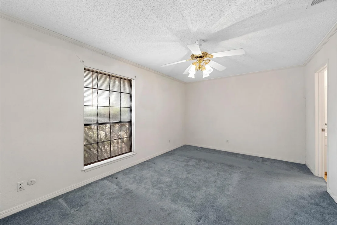 Photo of 400 N Walnut Street