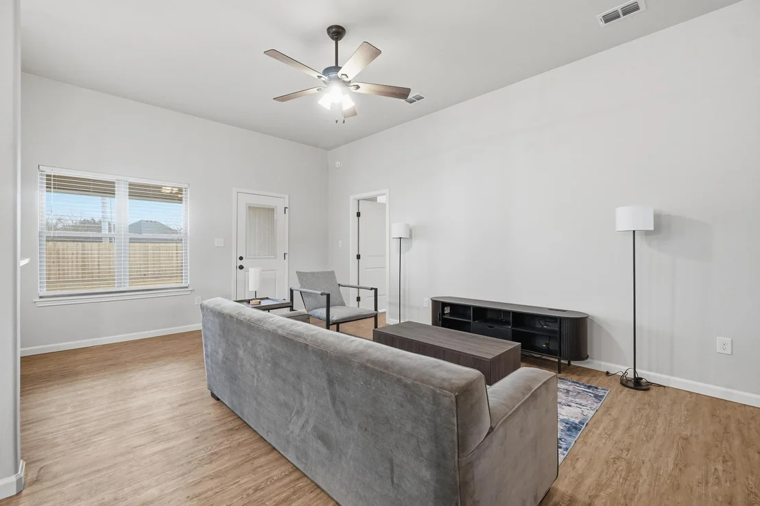 Photo of 447 Waterloo Drive