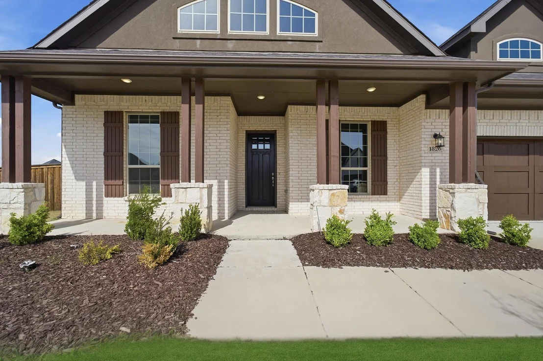 Photo of 1826 Navarre Way