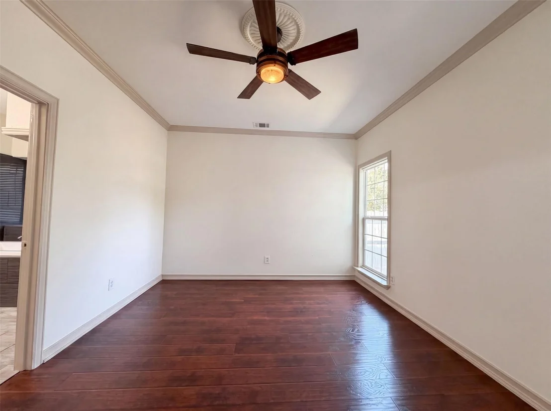 Photo of 6315 Meadow Glen Drive