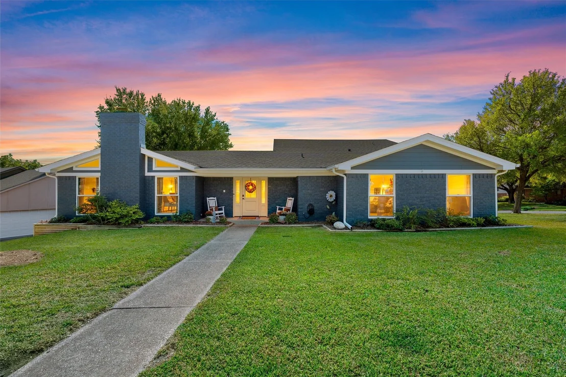 Photo of 4324 Green Point Drive
