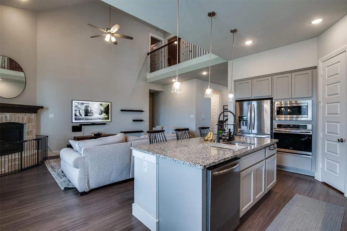 Photo of 1549 Sugarberry Drive