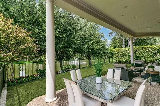 Photo of 5864 Arrowhead Drive