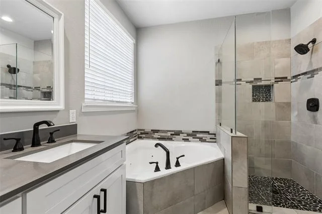 Photo of 2416 Bonham Trail