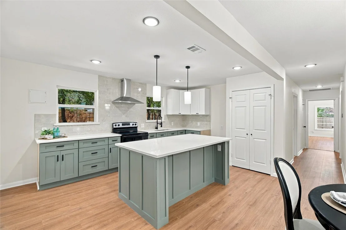 Photo of 5725 Jacqueline Road