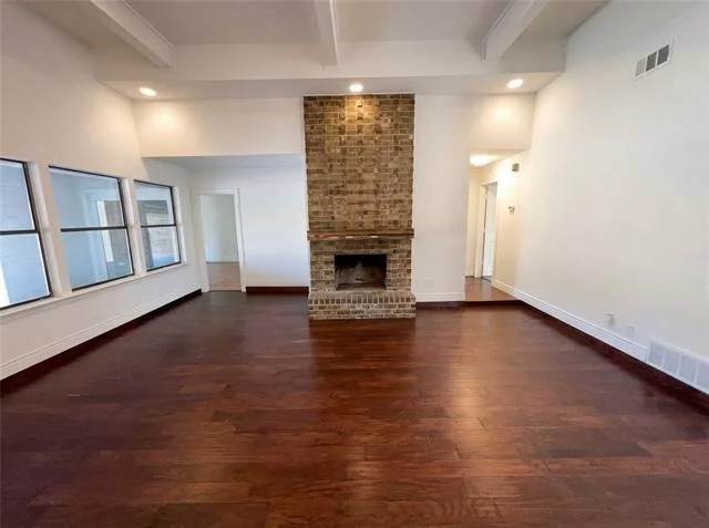 Photo of 401 Kenshire Drive