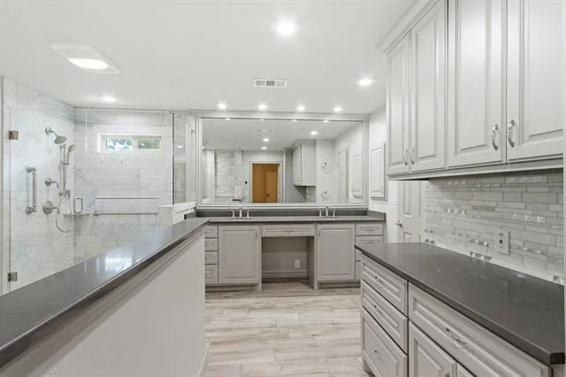 Photo of 1218 Stratford Drive