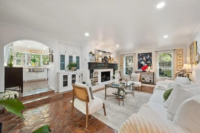 Photo of 2202 Highland Circle