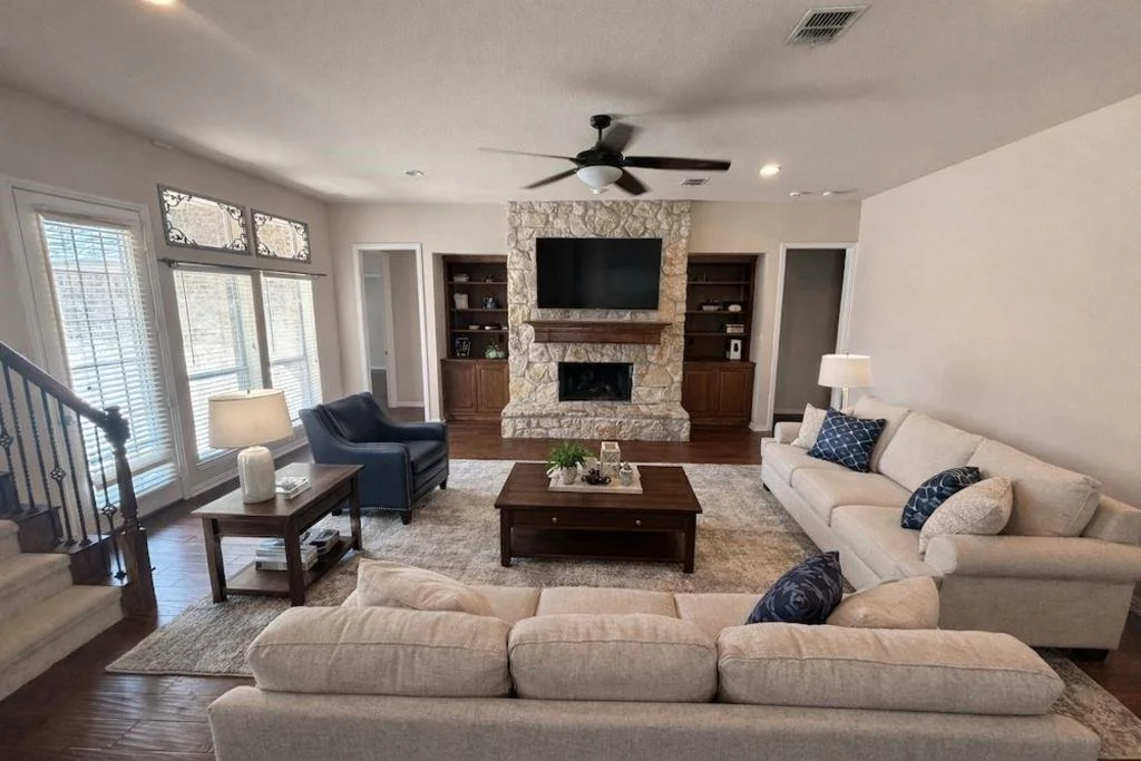 Photo of 2185 Clubview Drive