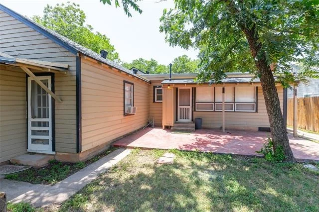 Photo of 757 Davis Drive