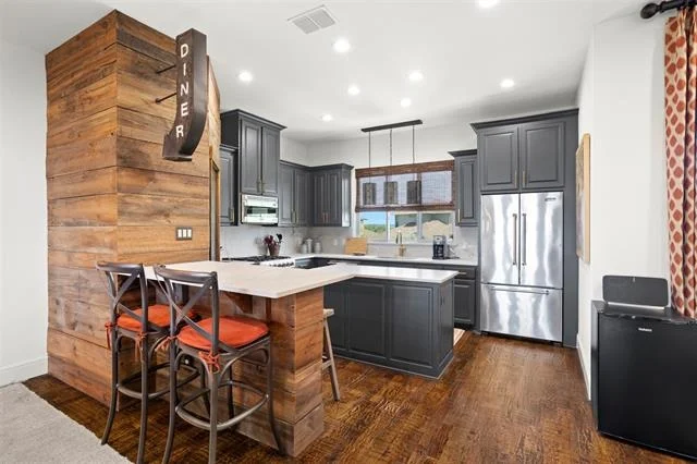 Photo of 1035 Chapel Ridge Road