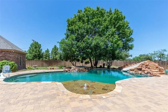 Photo of 4334 La Hacienda Drive