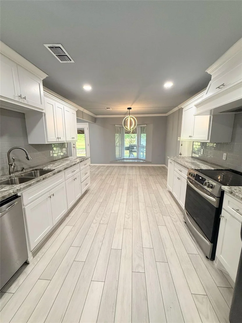 Photo of 1111 Joel Street