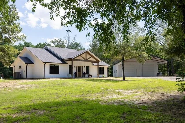 Photo of 1756 County Road 45080 Road