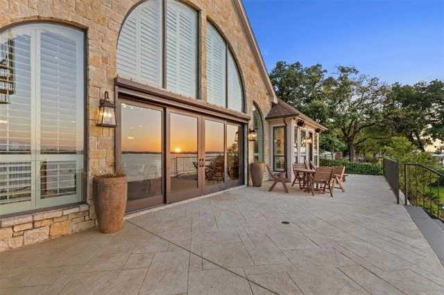 Photo of 12210 Lake Forest Drive