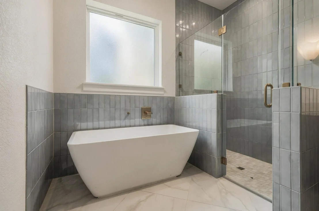 Photo of 2510 Creekbend Circle