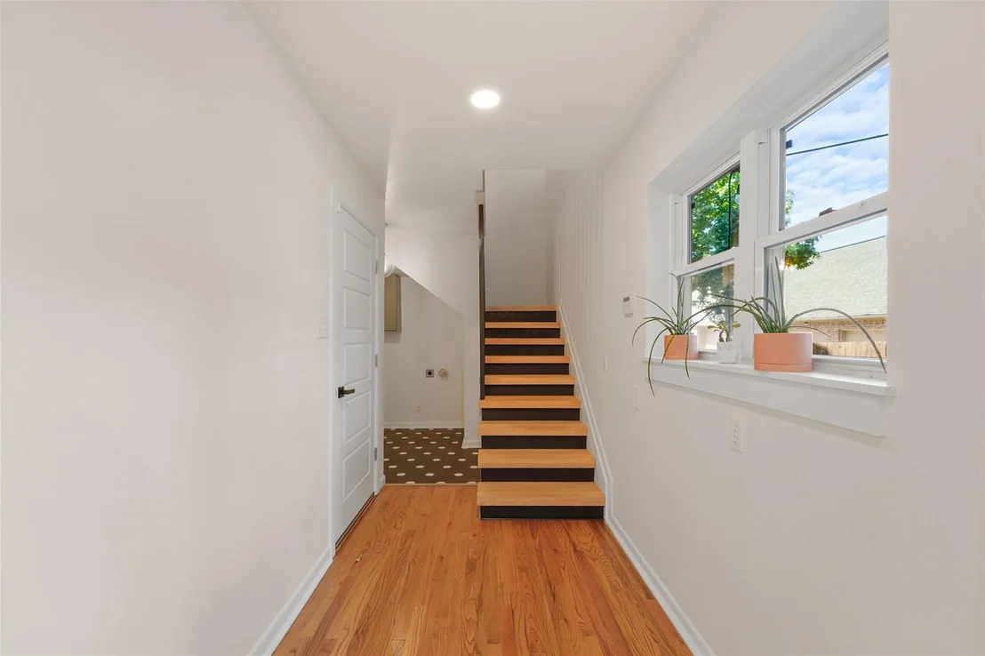 Photo of 1417 Sylvan Drive