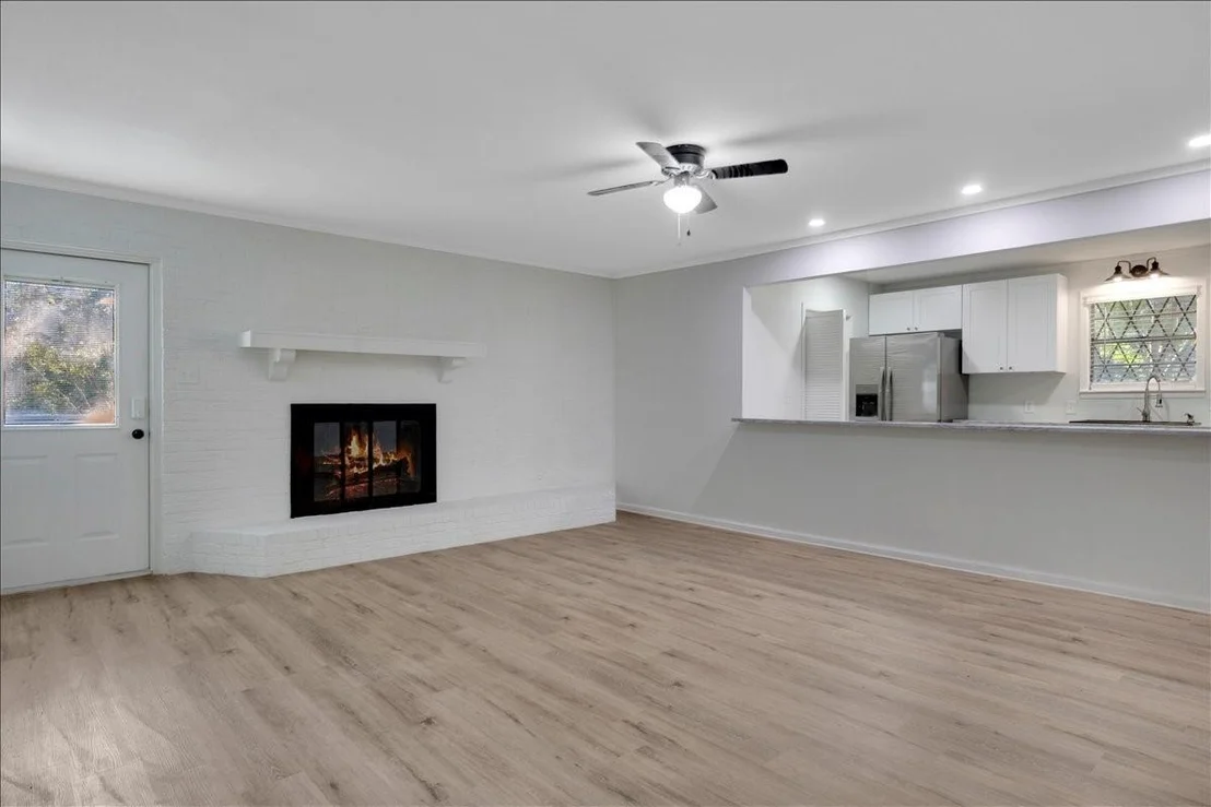 Photo of 303 Jane Lane