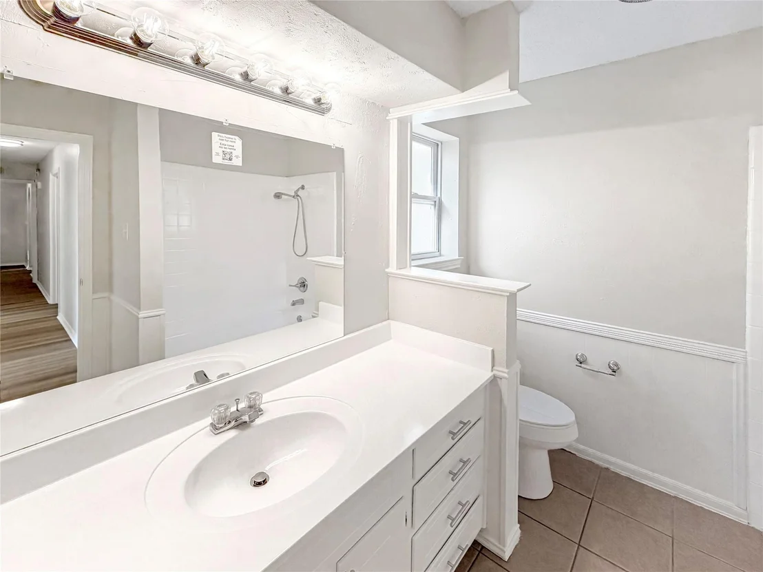 Photo of 2209 Mountainview Drive