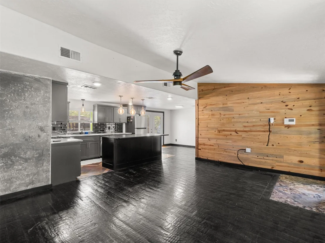 Photo of 1333 Lupine Road