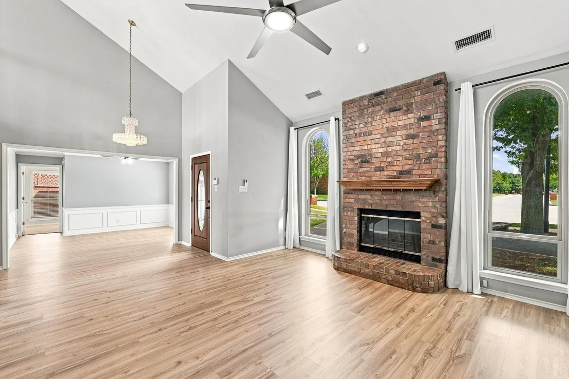 Photo of 1222 Dentonshire Drive