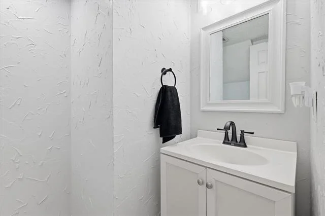 Photo of 2211 Cromwell Drive