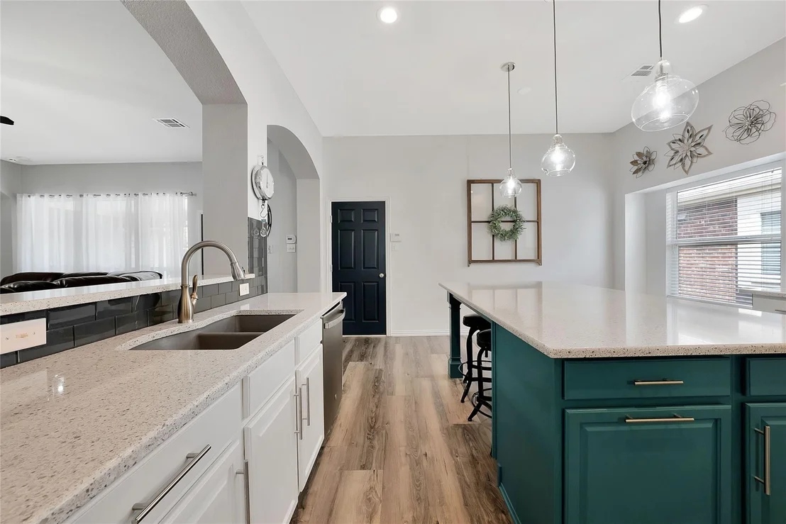 Photo of 6208 Brownstone Drive