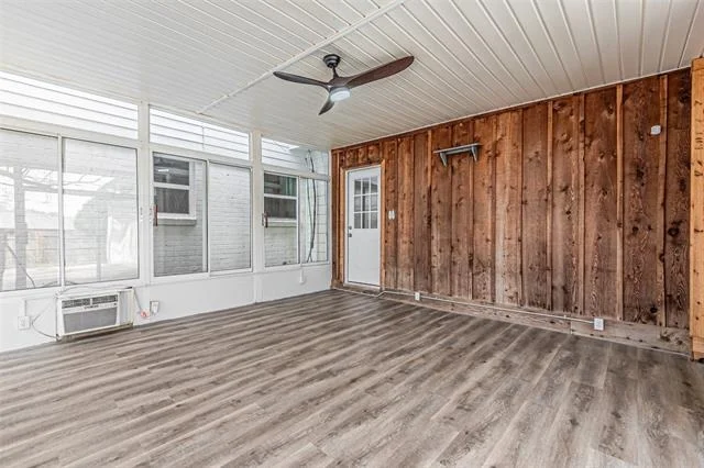 Photo of 1160 Harrison Lane