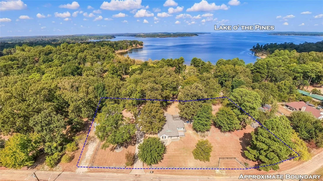 Photo of 237 Lakeview Circle
