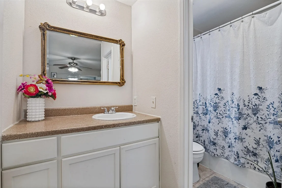 Photo of 2920 Sidney Drive