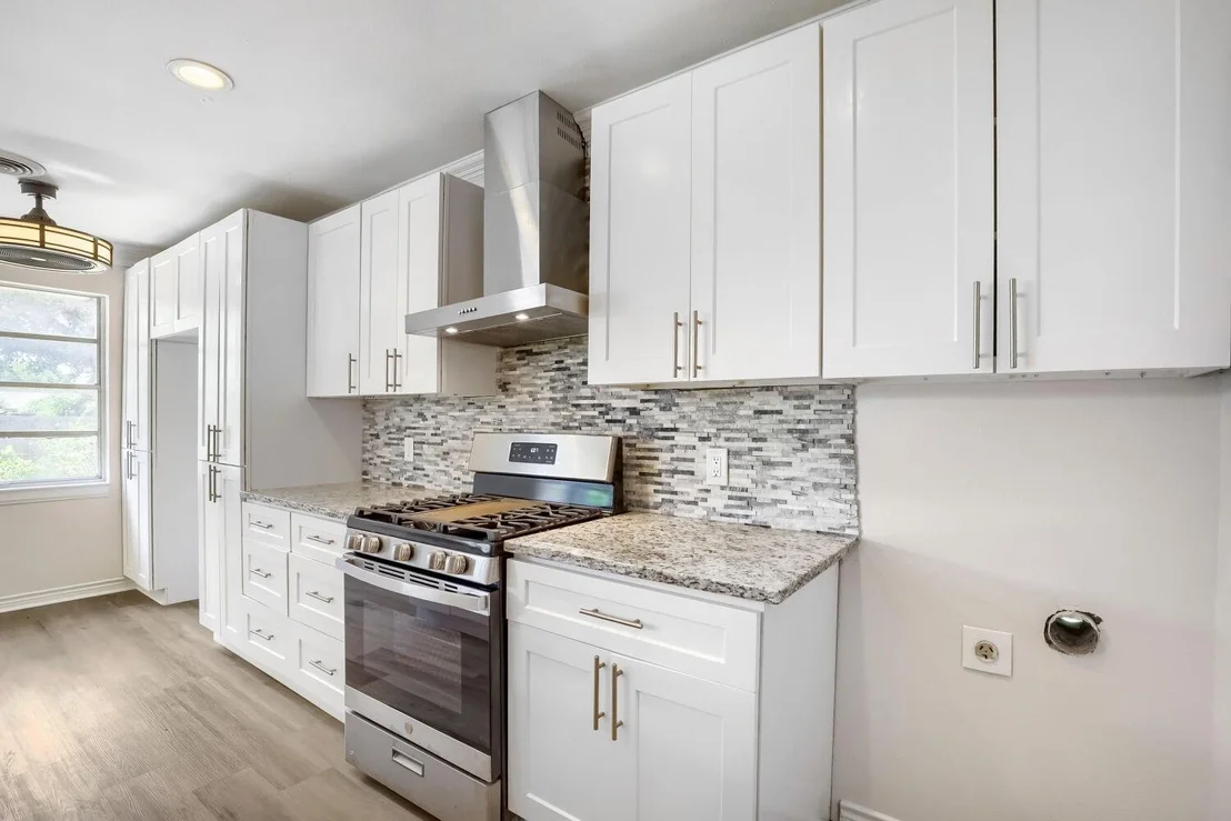 Photo of 1207 Ridgeway Drive