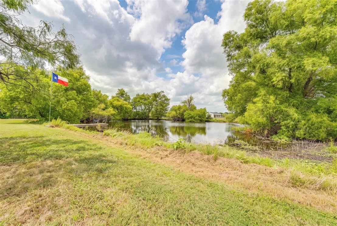 Photo of 1155 Boase Way