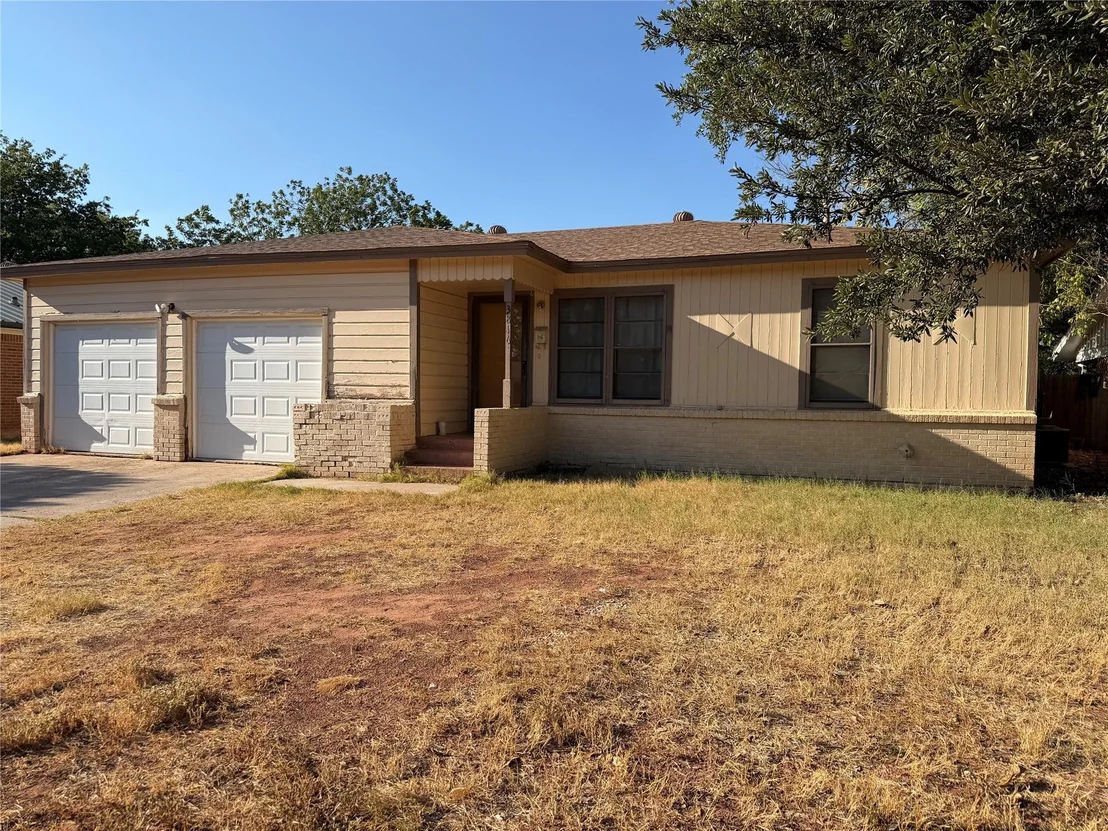 Photo of 3816 N 10th Street