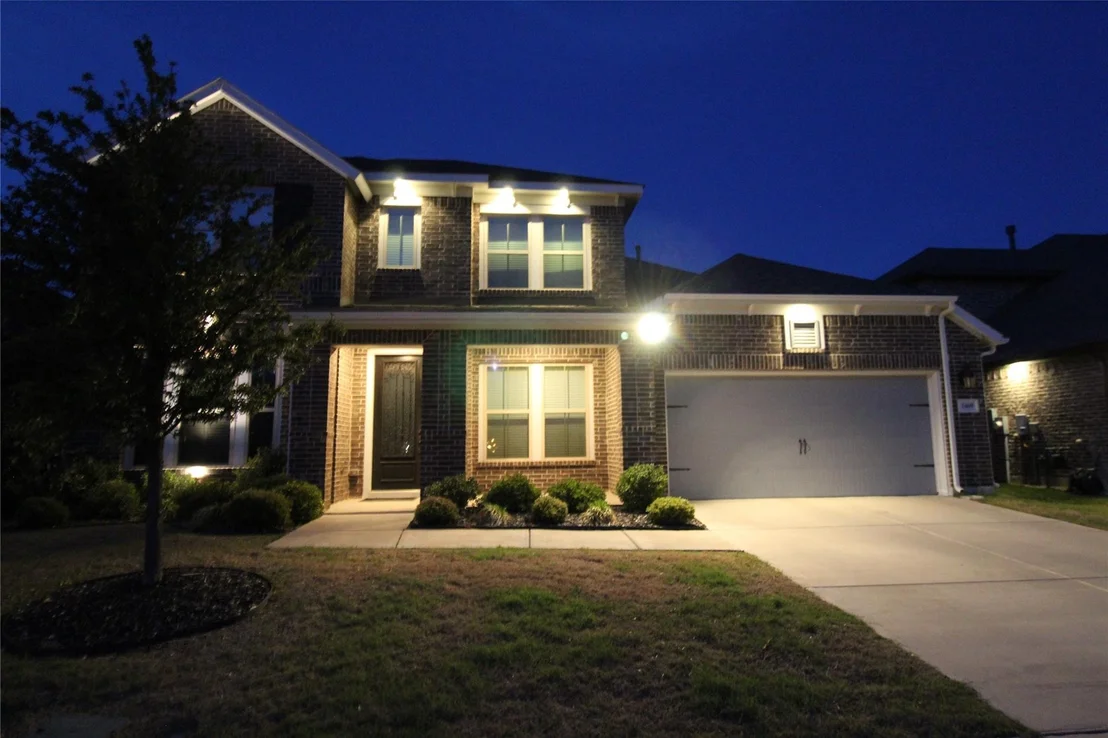 Photo of 1469 Lawnview Drive