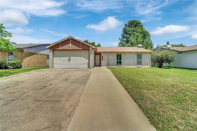 Photo of 225 Rockcrest Drive