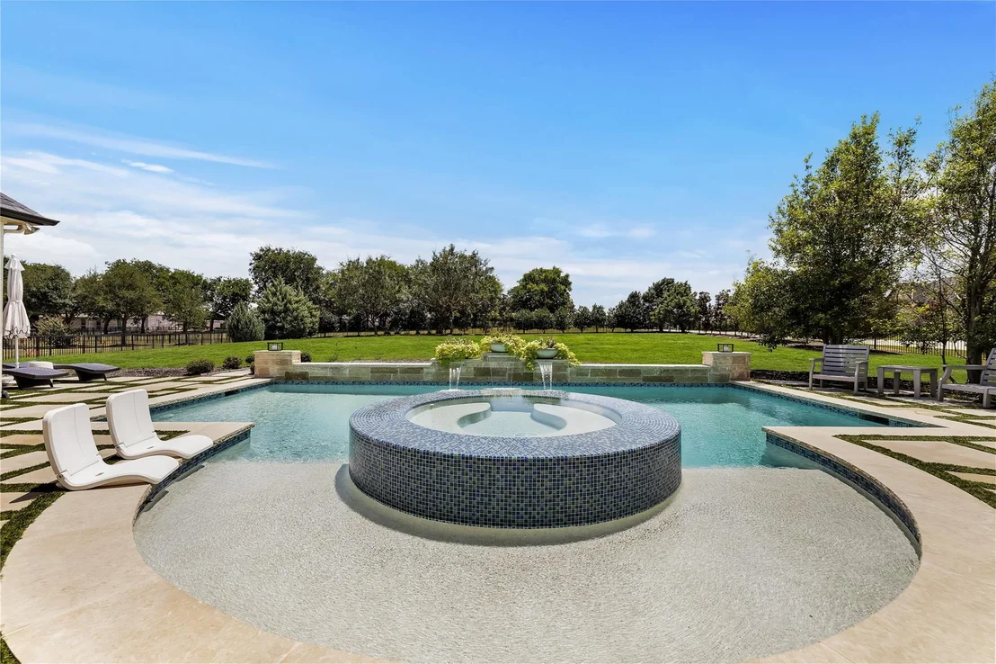 Photo of 2120 Meadow View Drive