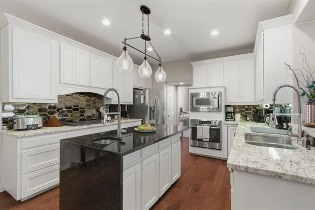 Photo of 8644 Forest Glen Drive