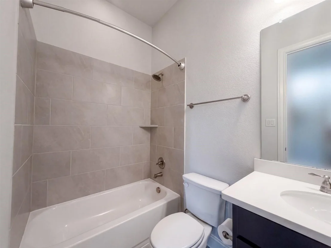 Photo of 850 Elm Park Drive