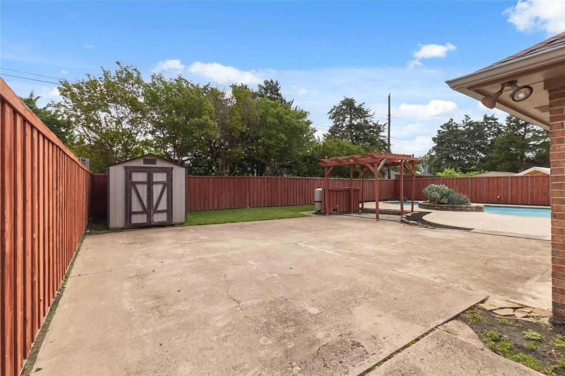 Photo of 200 Sunny Crest Drive