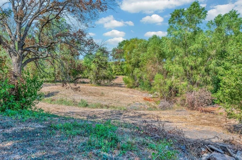Photo of 3287 Rosenthal Parkway