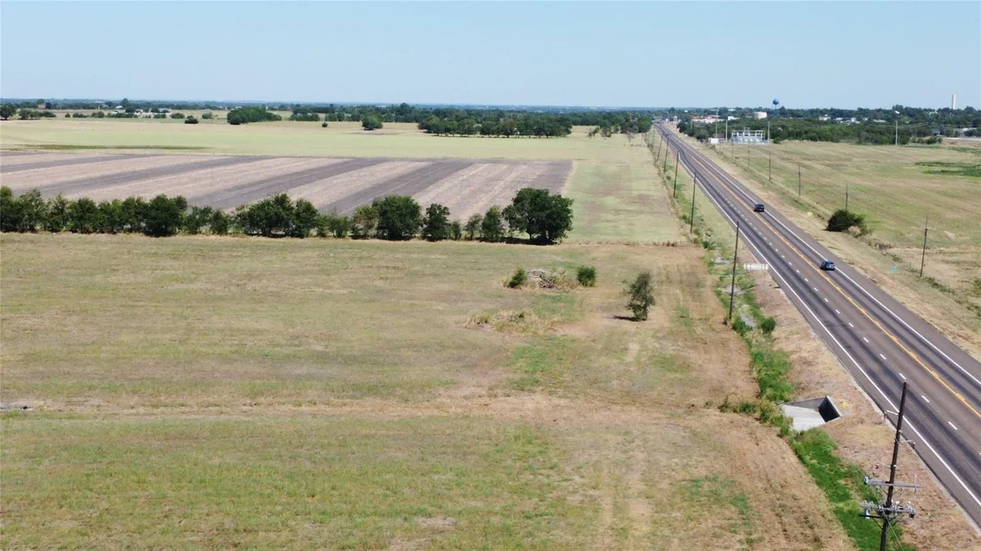 Photo of 2515 US Highway 77 Highway