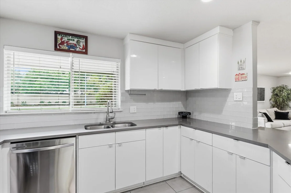 Photo of 306 W Northgate Drive