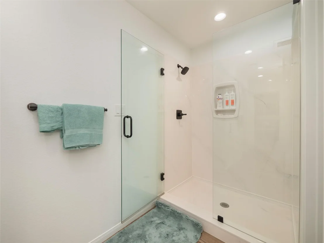 Photo of 614 W 3rd Street