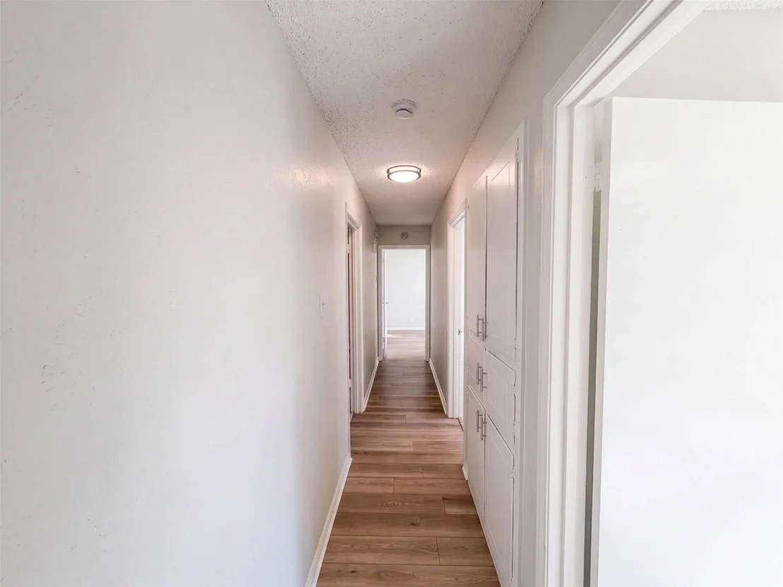 Photo of 2209 Mountainview Drive