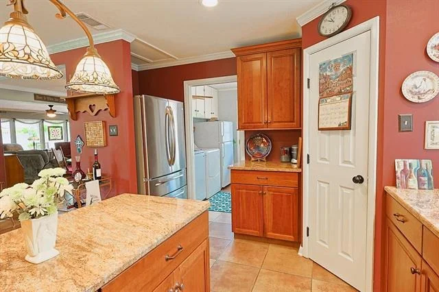 Photo of 1602 Elmwood Drive