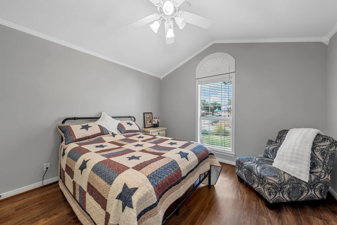 Photo of 2324 Paddington Way