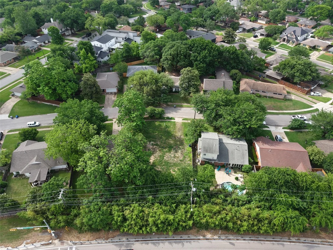 Photo of 7231 Syracuse Drive