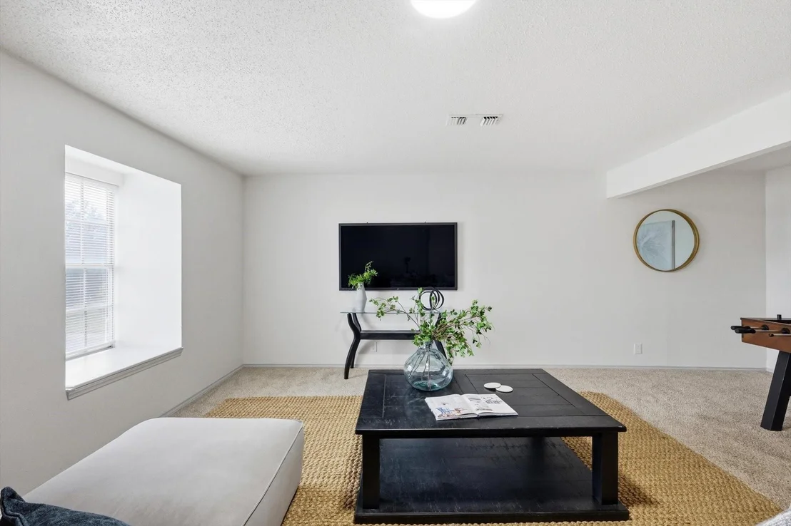Photo of 300 Leighton Drive